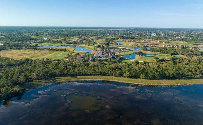 lake and tesoro club community