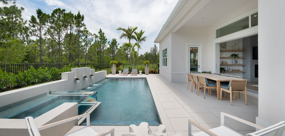 Tesoro Club Gordon Model Home Pool Deck