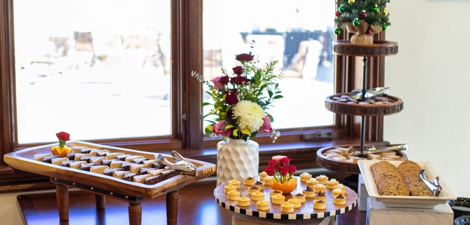 Tesoro Club displays a delectable variety of freshly baked sweet treats